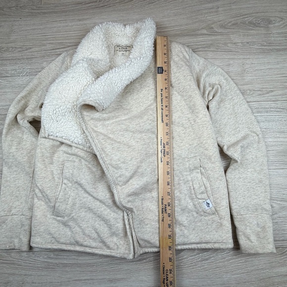 Abercrombie & Fitch Cozy Sherpa Lined Shawl Collar Cardigan Sweater XS - Picture 3 of 7